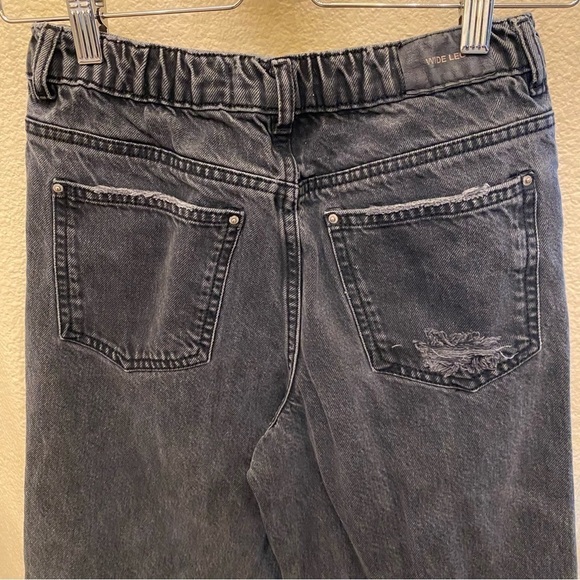 ZARA Girls Gray Raw Hem Distressed Wide Leg Jeans Size 13-14-Fits Small - Picture 7 of 9